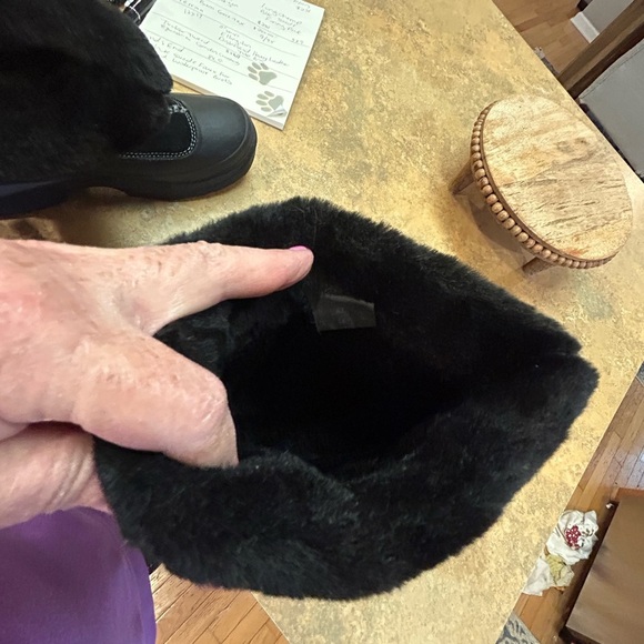 Women's Lands End  Black Suede Waterproof Winter Boots - Picture 10 of 10